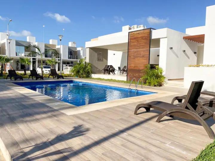 Elegante Y Preciosa Casa Con Excelente Ubicacion Βίλα Κανκούν Εξωτερικό φωτογραφία